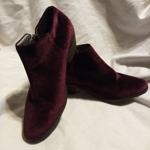 Very Volatile Wine Colored Velvet Ankle Boots Size